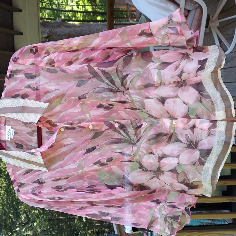 Nicola Floral Sheer button  down Blouse Top Sz S